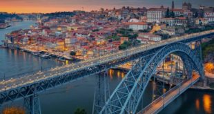 Puente de Diciembre Oporto